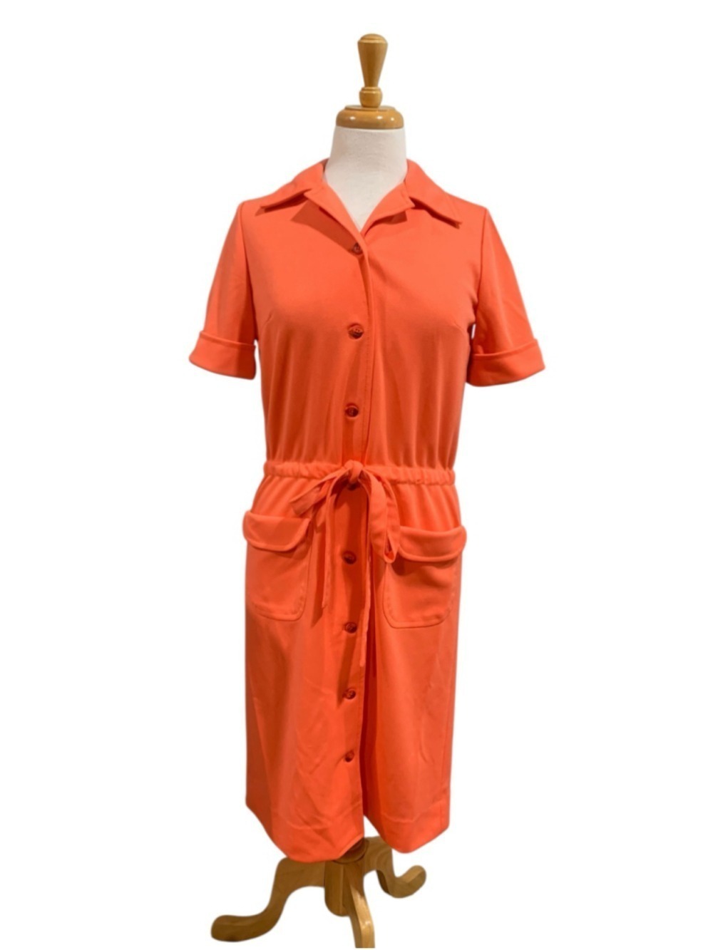 Vntg 60’s Women's handmade poly Coral Midi tie waist Shirt Dress, Size M